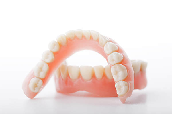 What if You Let Your Dentures Dry Out? from Culver City Dental in Culver City, CA